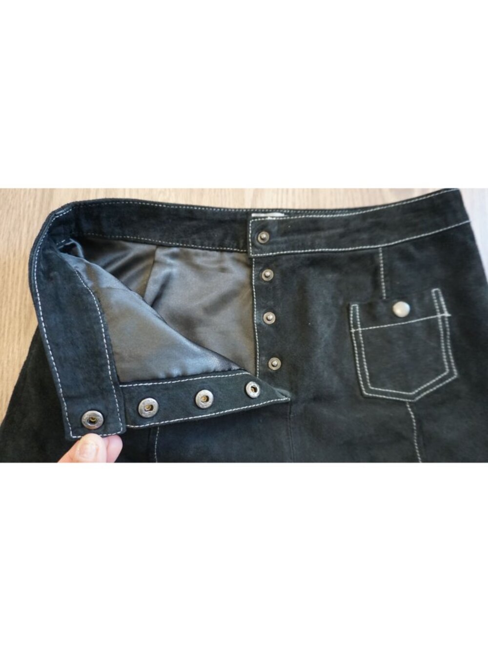ASOS A-Line Suede Mini Skirt with Contrast Stitch and Button - Size 6 - Picture 3 of 9